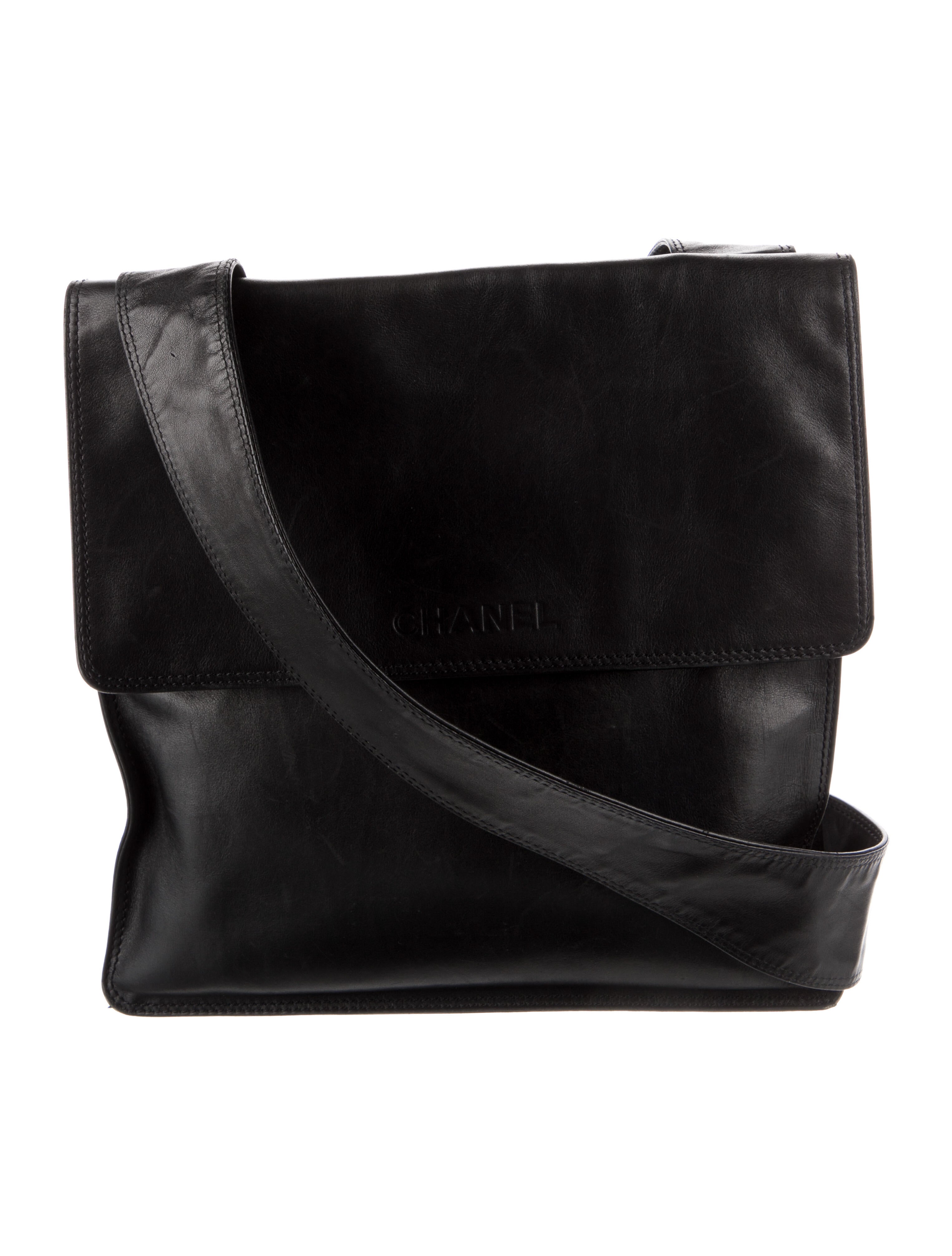 Chanel Leather Messenger Bag Black Totes, Handbags CHA797318 The