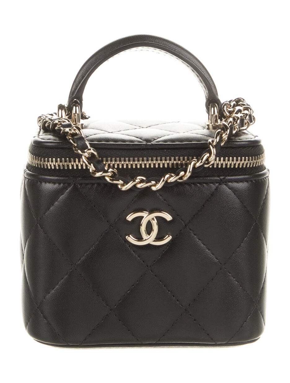 CHANEL PURSE BANITY チェーンバッグ Chanel Black Quilted Grained Leather Mini Vanity Case with