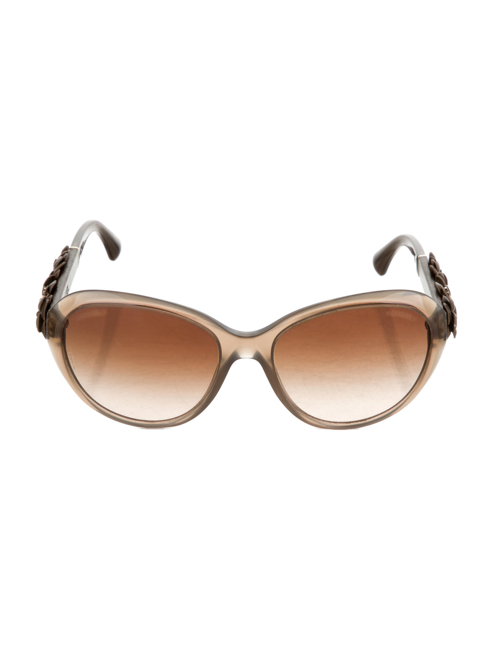 chanel round logo sunglasses