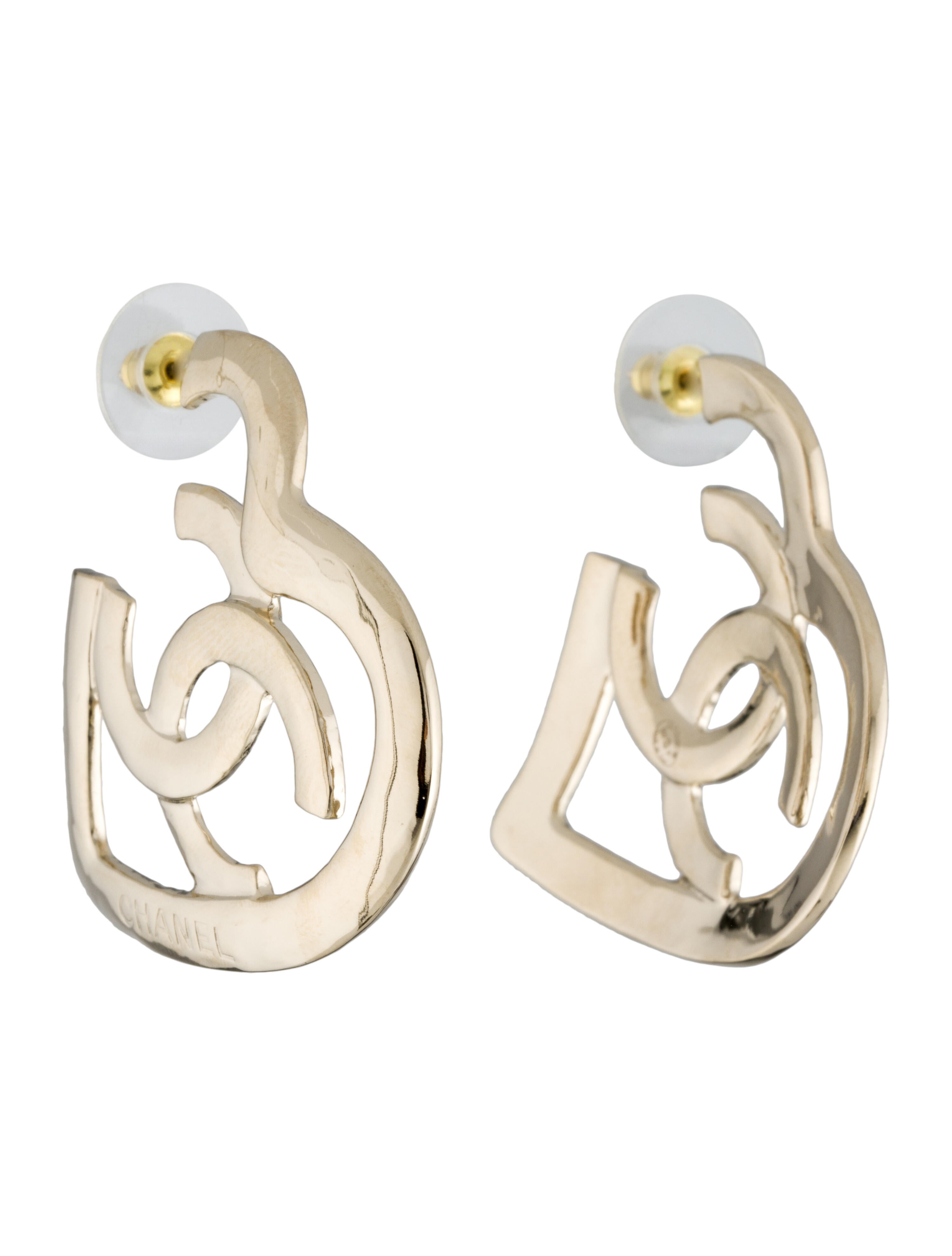 Chanel 2022 CC Heart Stud Earrings GoldPlated Stud, Earrings