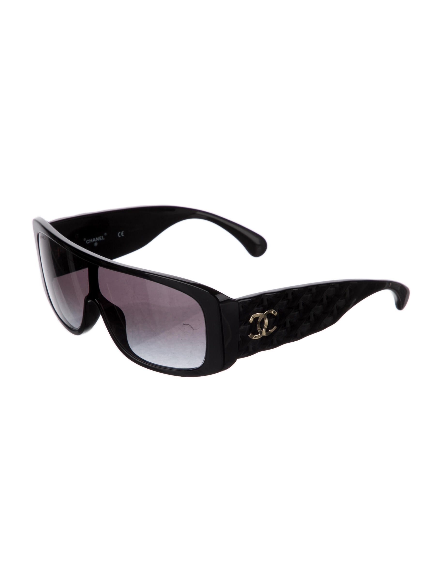 Chanel 2023 Interlocking CC Logo Sunglasses Black Sunglasses