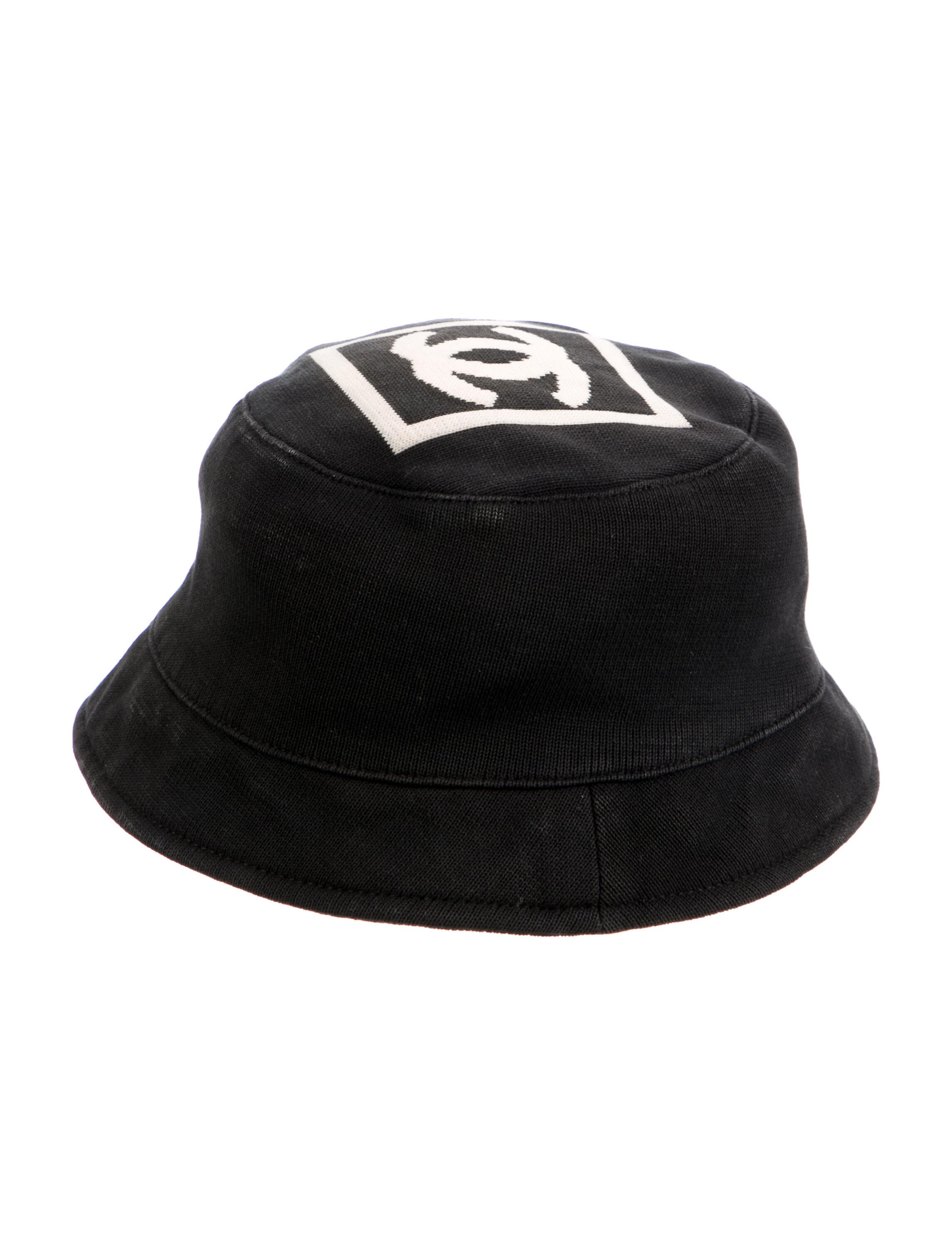 Chanel Bucket Hat Black Hats, Accessories CHA704974 The RealReal