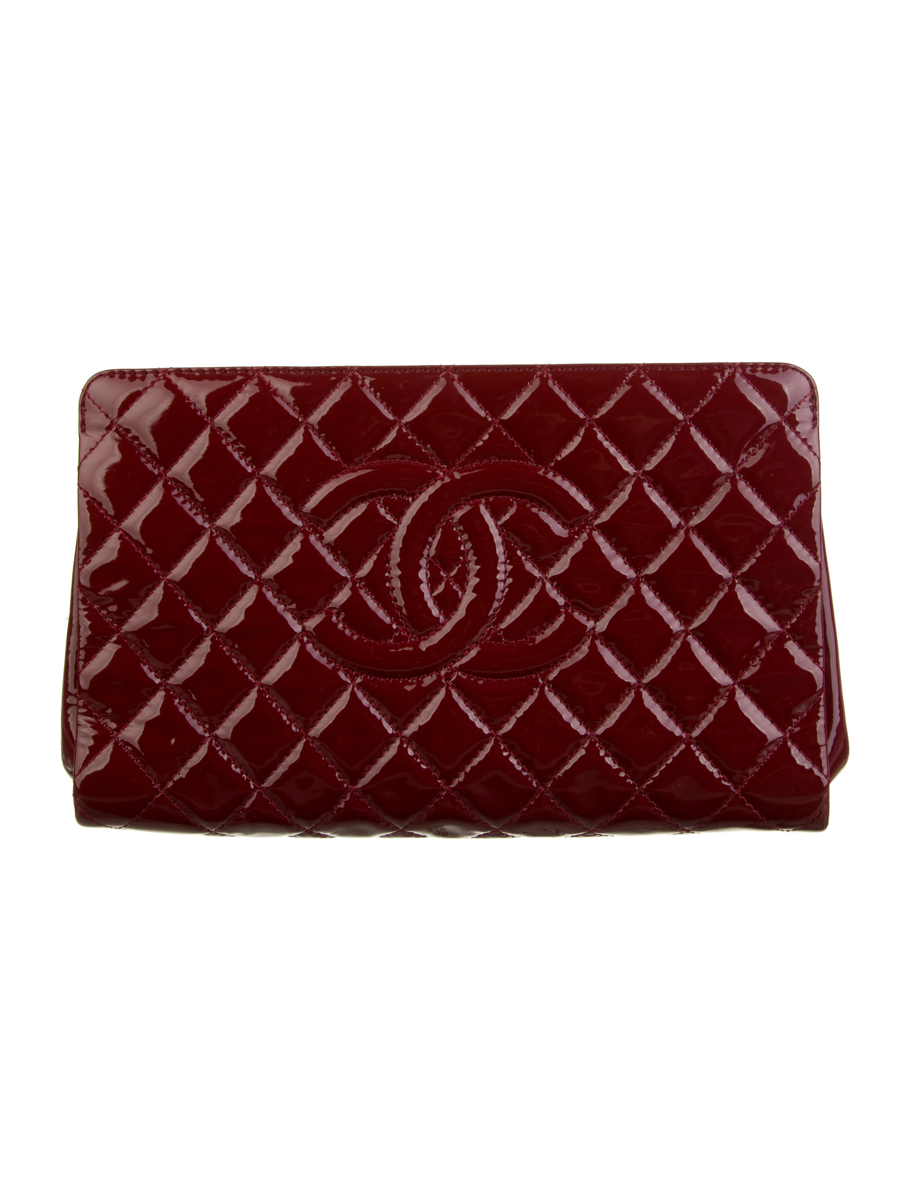 Chanel Timeless Clutch Red Clutches, Handbags CHA98150 The RealReal