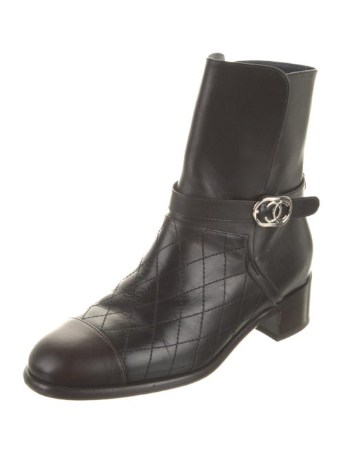 Chanel 2006 Interlocking CC Logo Moto Boots