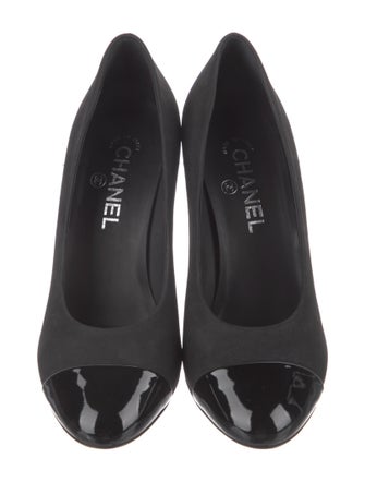 Chanel 2018 Faux Pearl Accents Pumps