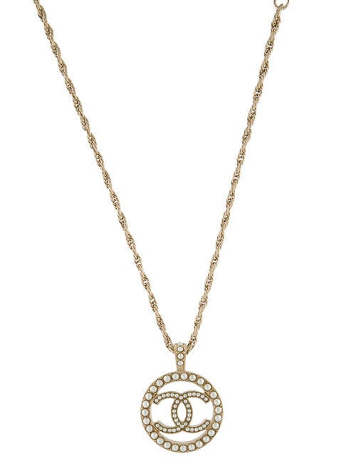 Chanel 2023 Faux Pearl CC Pendant Necklace