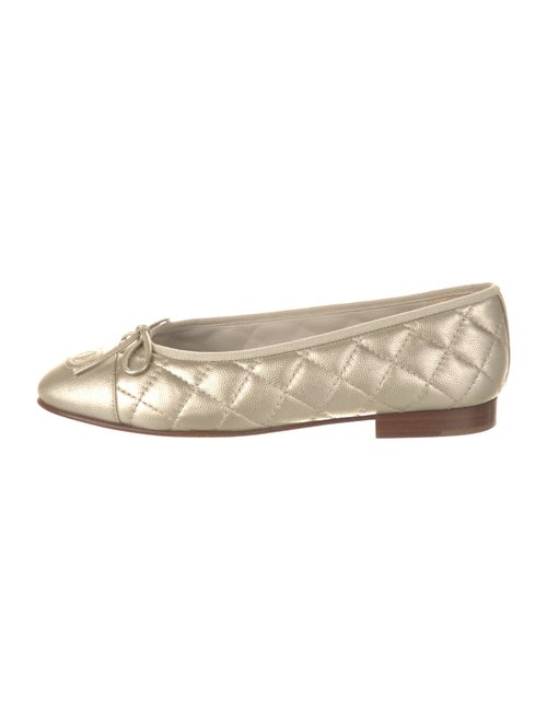 Chanel Interlocking CC Logo Leather Ballet Flats