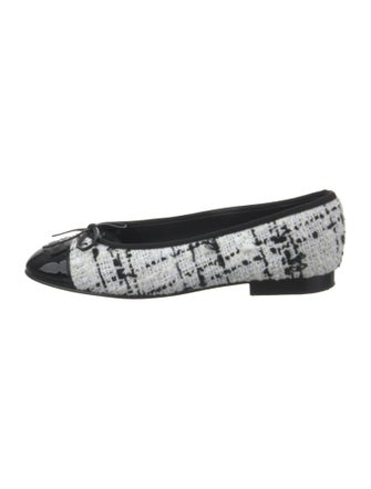 Chanel Interlocking CC Logo Tweed Flats
