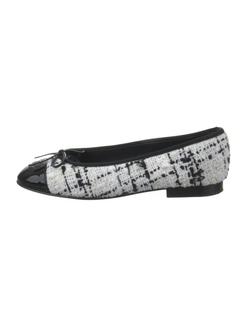 Chanel Interlocking CC Logo Tweed Flats