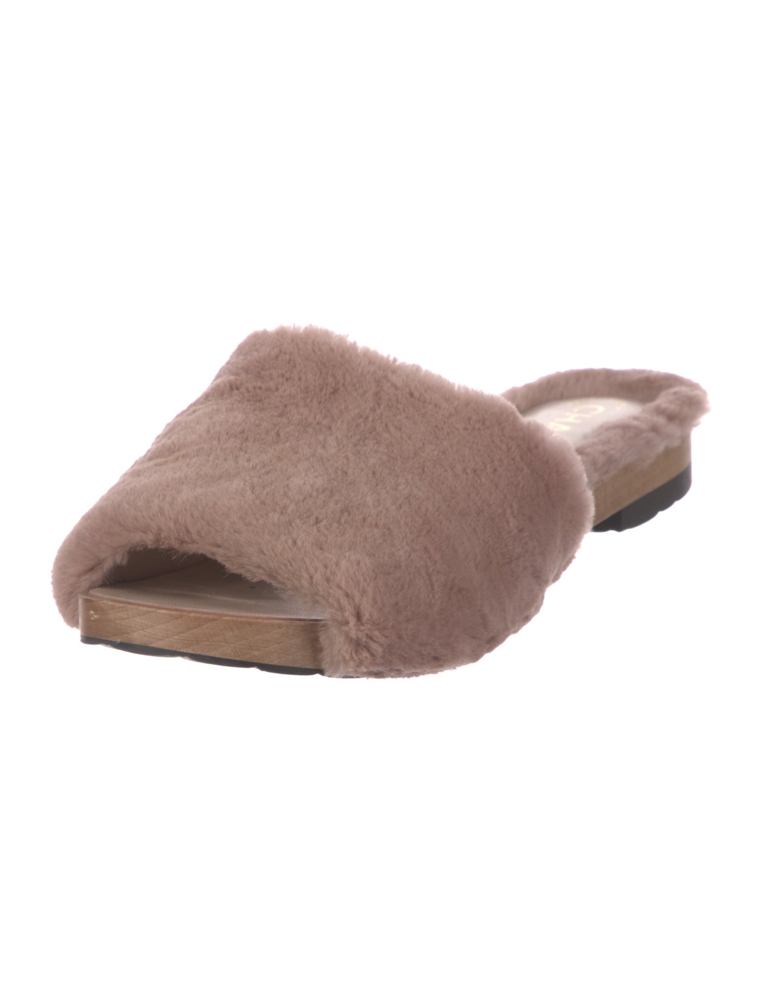 https://www.therealreal.com/designers/chanel/women/shoes