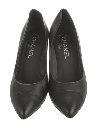 Chanel 2014 Interlocking CC Logo Pumps