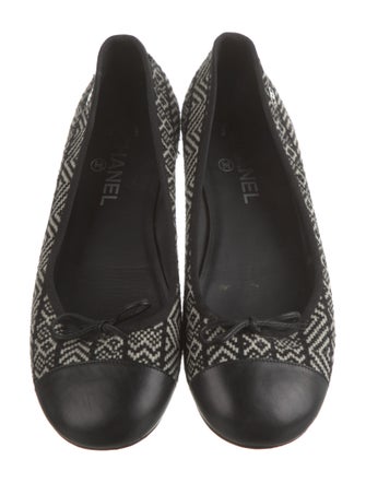 Chanel Interlocking CC Logo Tweed Ballet Flats