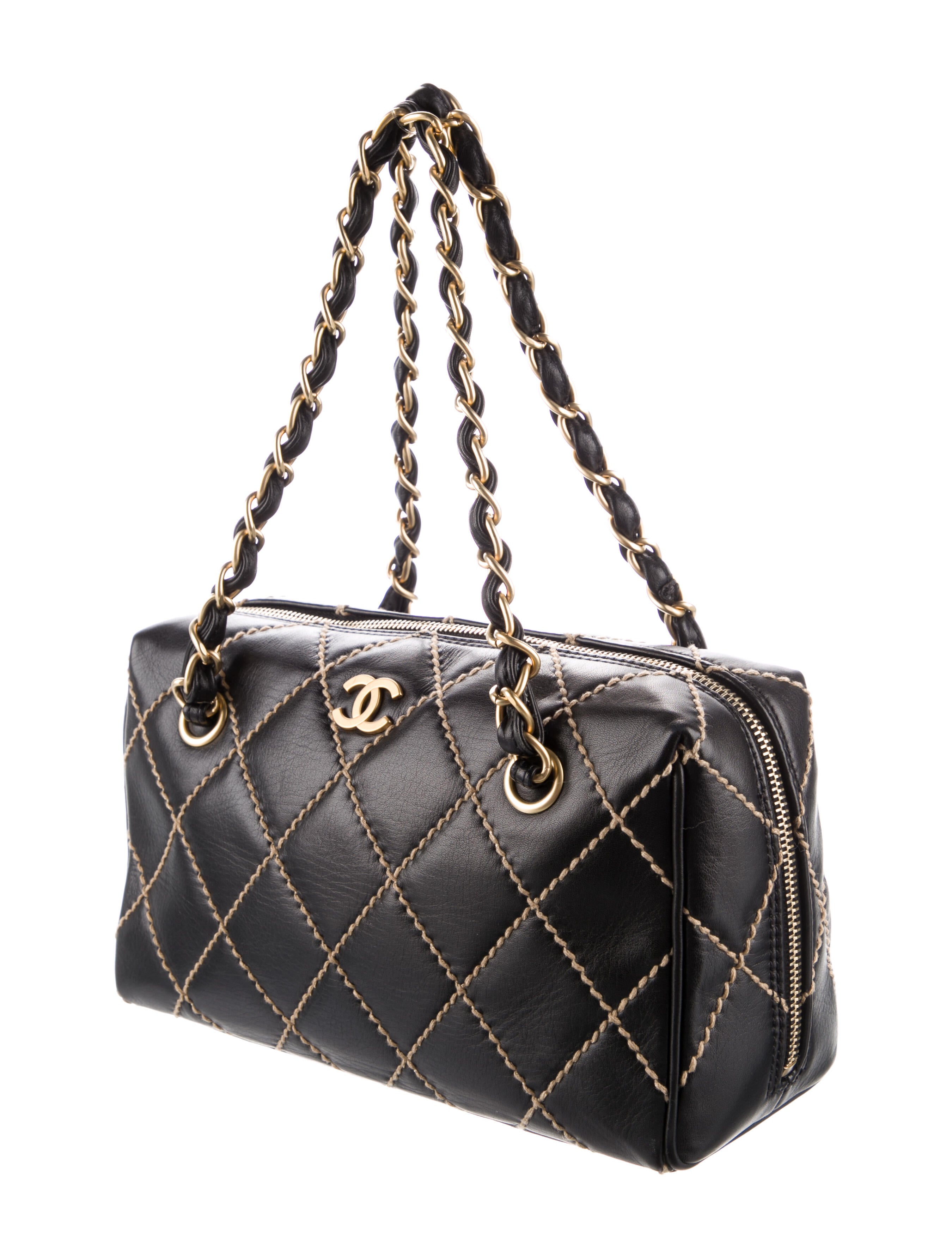 CHANELバッグ Chanel Wild Stitch Chain Shoulder Bag - Black Shoulder Bags