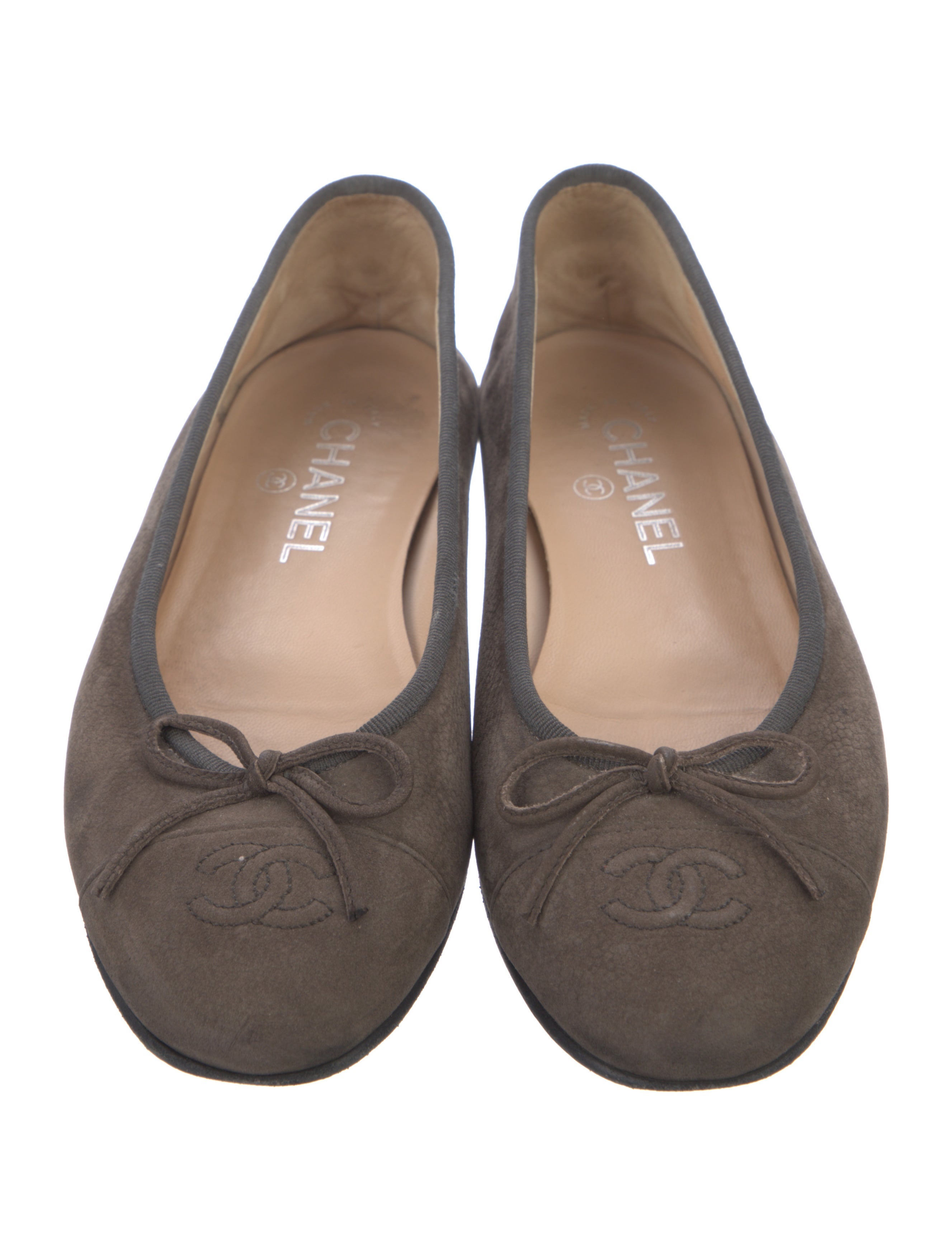 Chanel Interlocking CC Logo Suede Ballet Flats