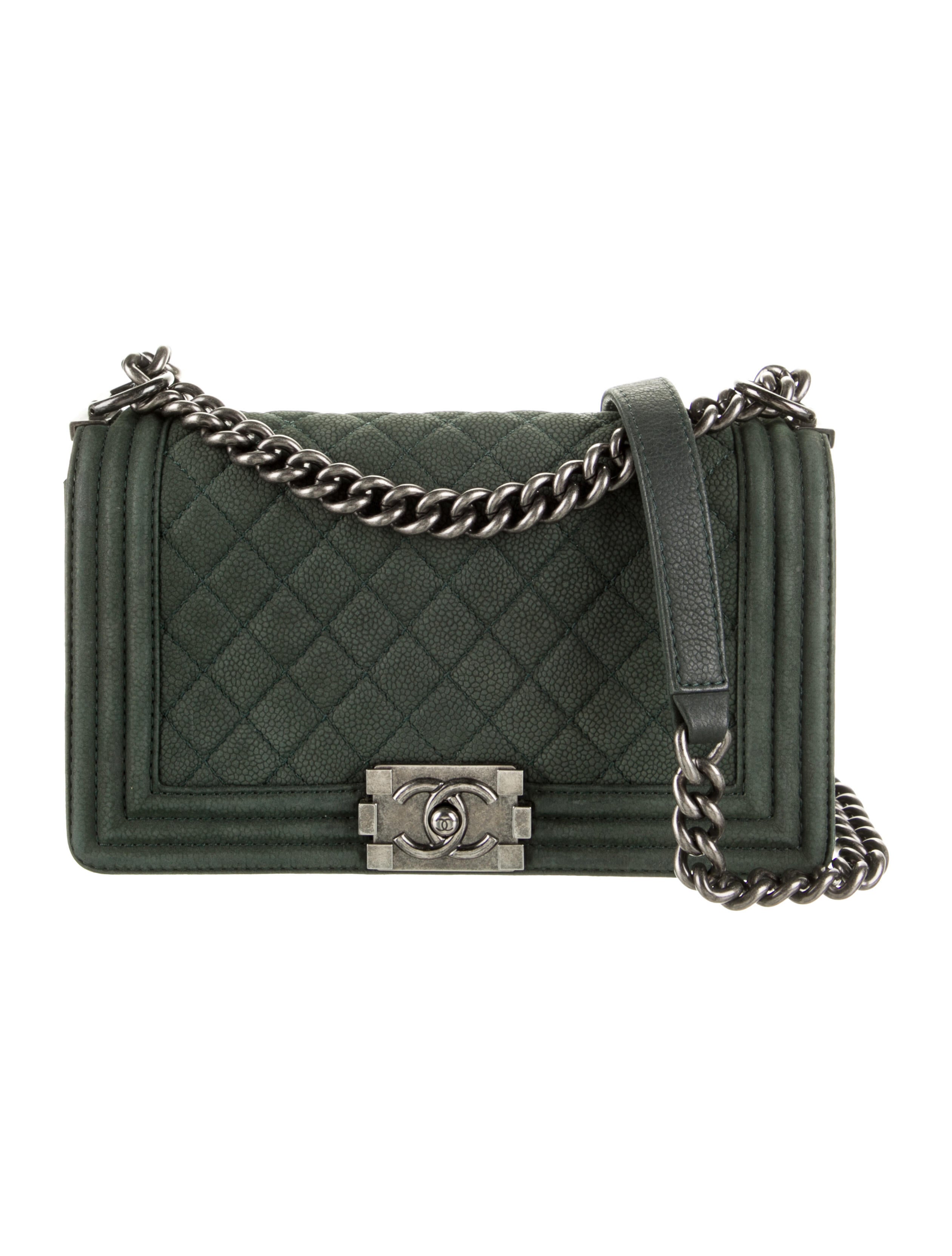 Chanel Chanel boy Flap bag Quilted Lambskin Black Shoulder Bags