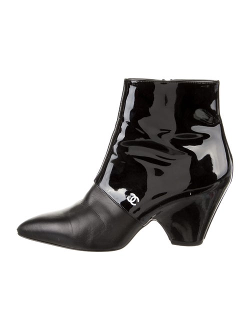Chanel Interlocking CC Logo Patent Leather Boots