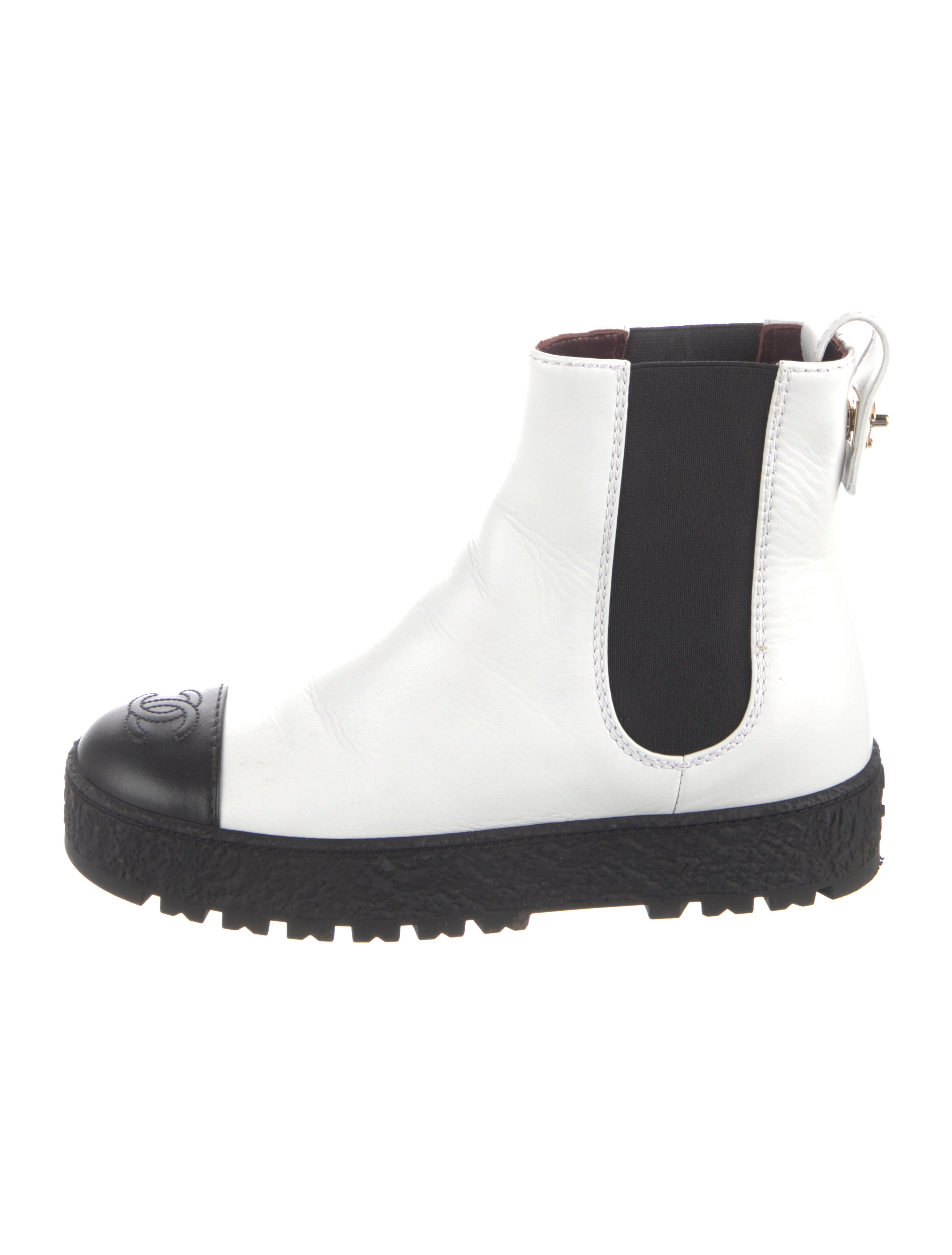 Chanel 2021 Interlocking CC Logo Chelsea Boots
