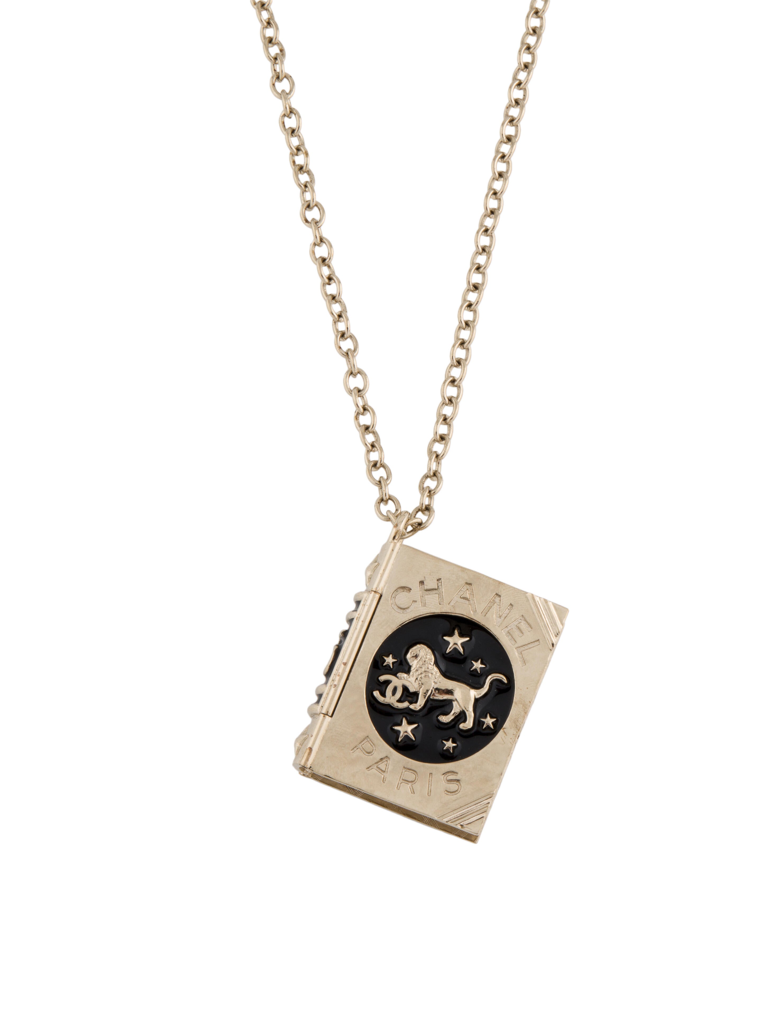 【CHANEL】miniature locket pendant necklace【ランク:A】 Chanel Silver Pink CC Pendant Necklace 04A 194590 | eBay