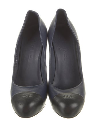 Chanel 2012 Interlocking CC Logo Pumps