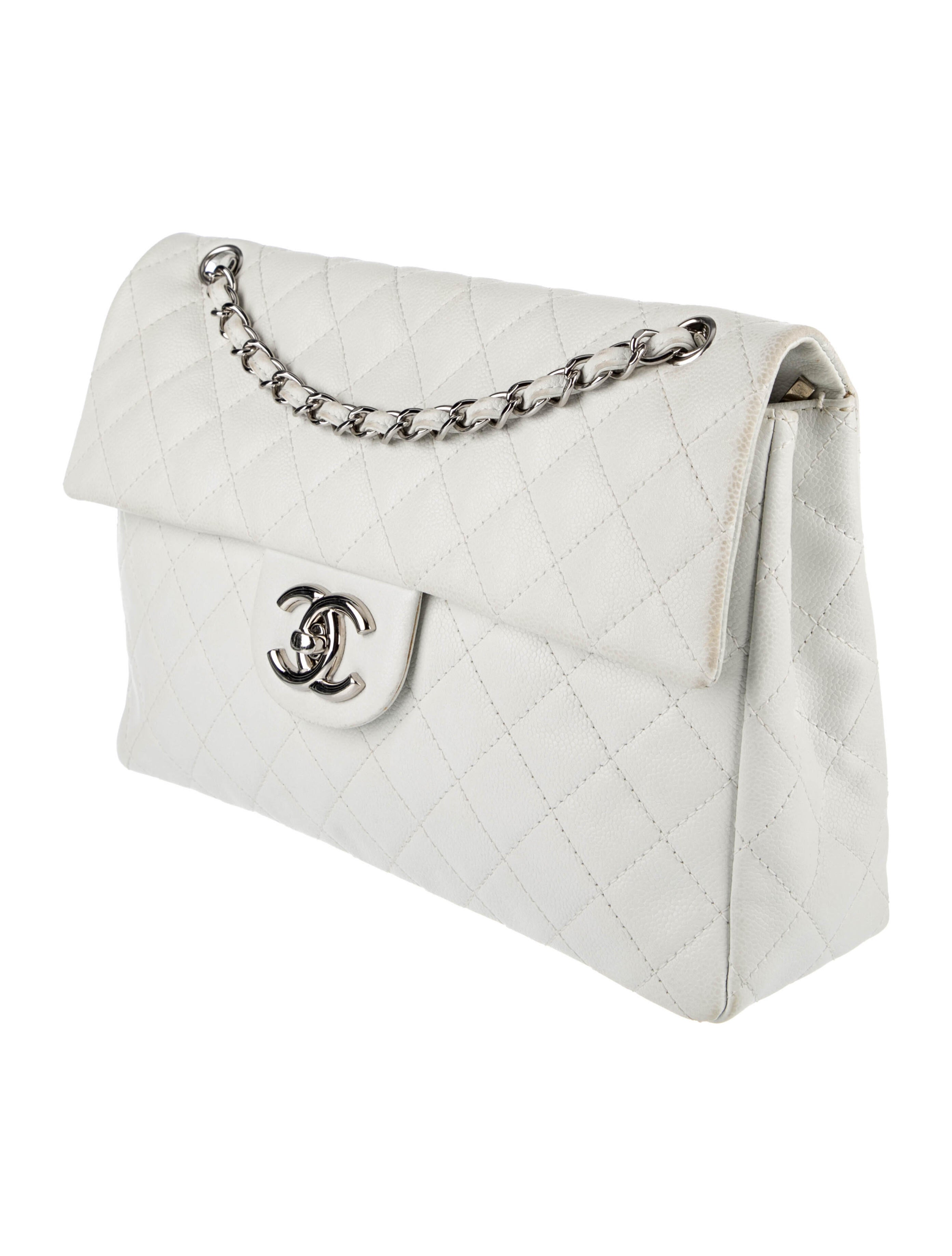 Chanel Classic Maxi Single Flap Bag