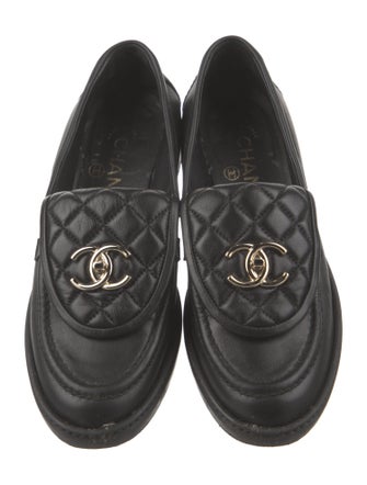 Chanel 2022 Interlocking CC Logo Loafers