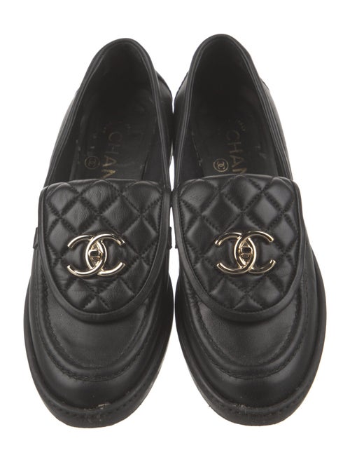 Chanel 2022 Interlocking CC Logo Loafers
