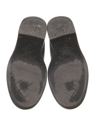 Chanel 2022 Interlocking CC Logo Loafers