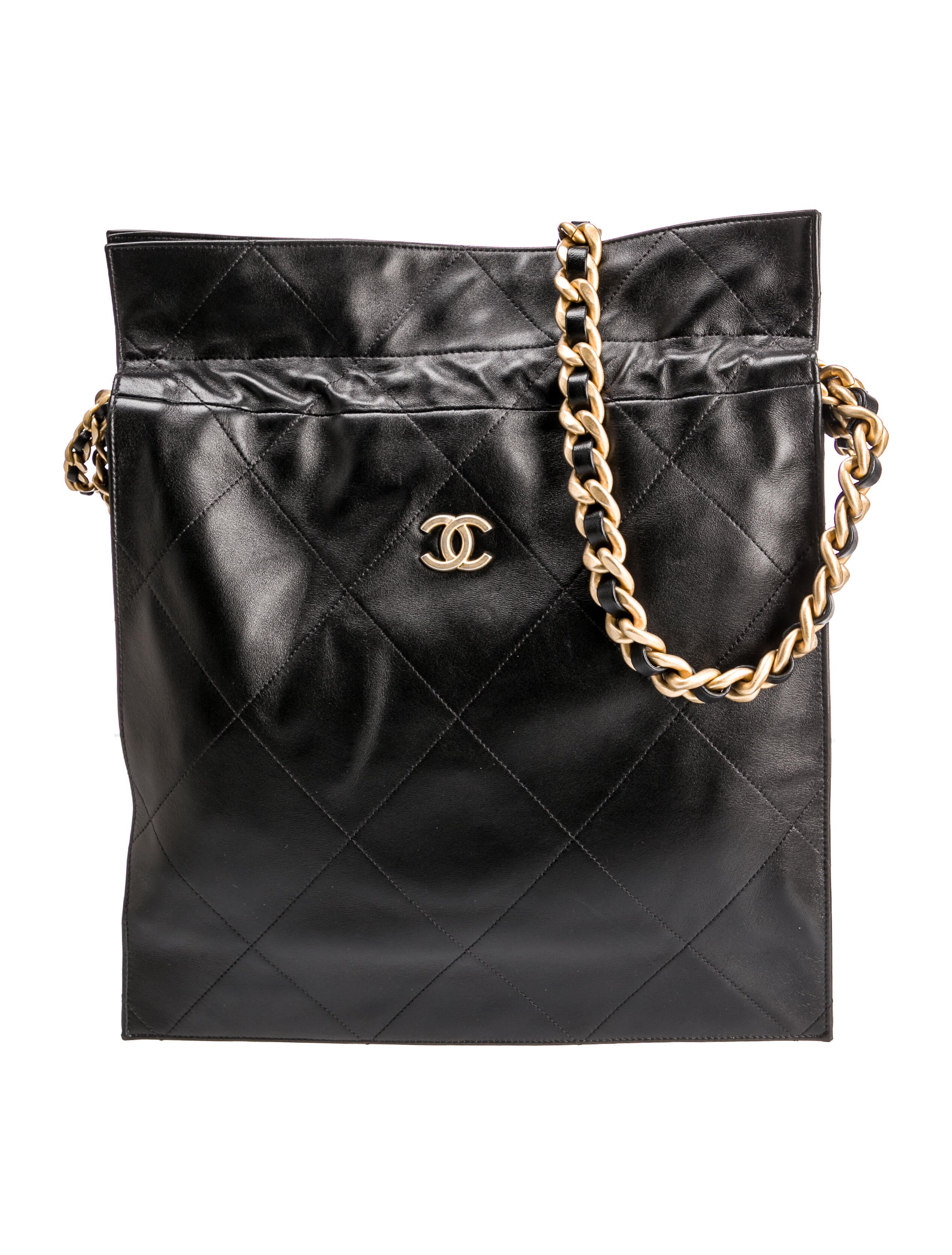 Chanel Quilted Tote Black Totes, Handbags CHA871562 The RealReal
