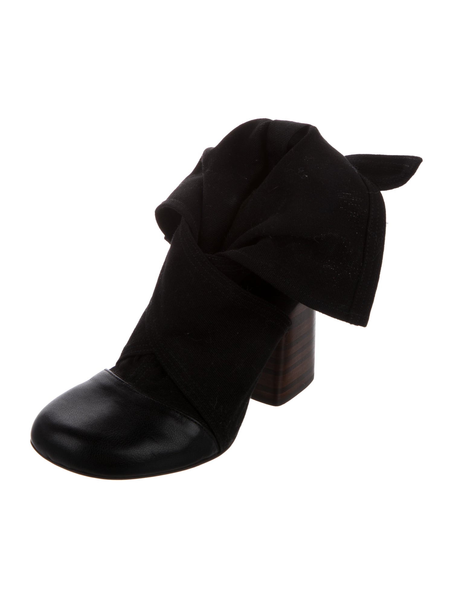 Lemaire Leather Bow Accents Mules