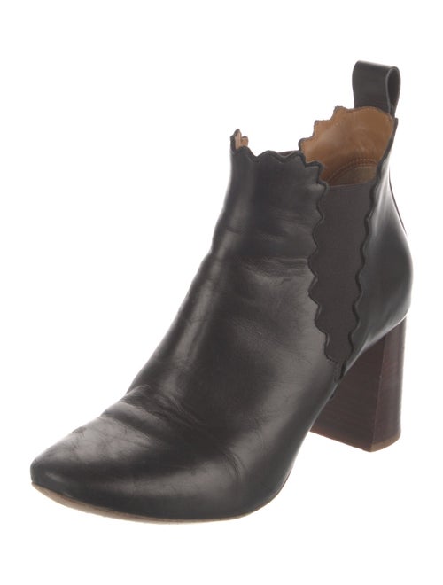 Chloé Leather Scalloped Accent Chelsea Boots