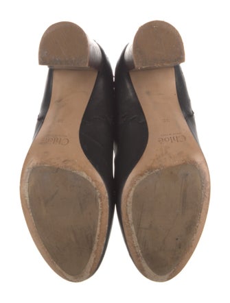 Chloé Leather Scalloped Accent Chelsea Boots