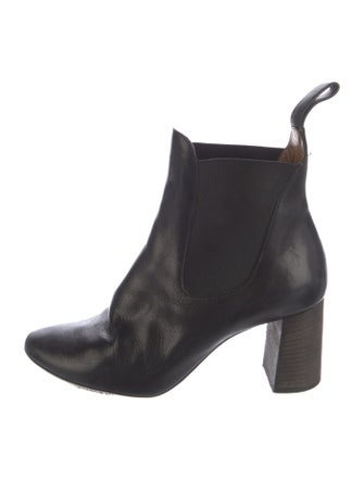 Chloé Leather Chelsea Boots