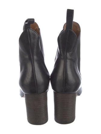 Chloé Leather Chelsea Boots