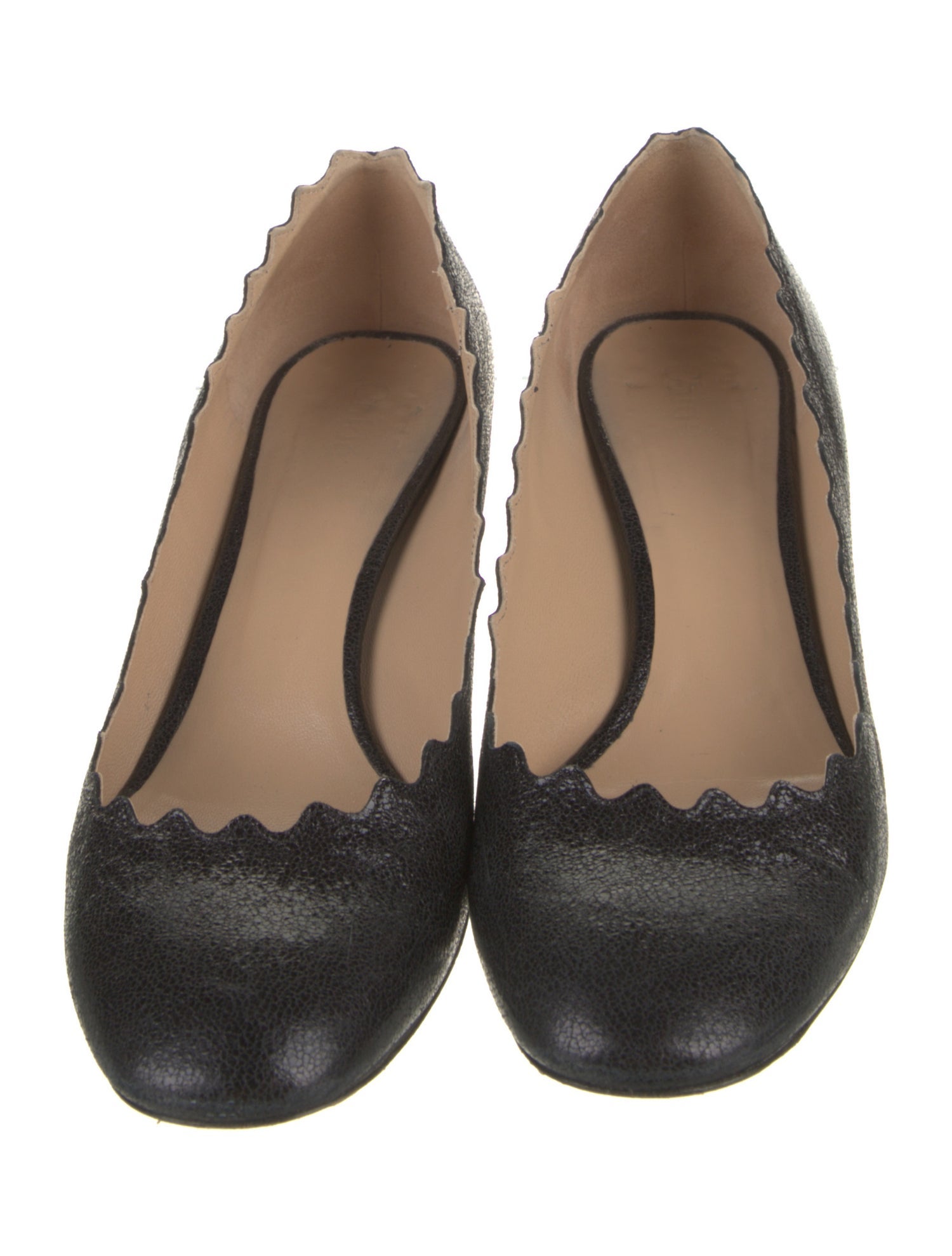 Chloé Leather Scalloped Accent Pumps