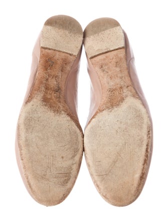 Chloé Leather Scalloped Accent Ballet Flats