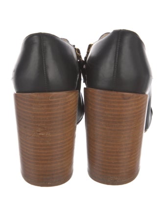 Chloé Leather Boots