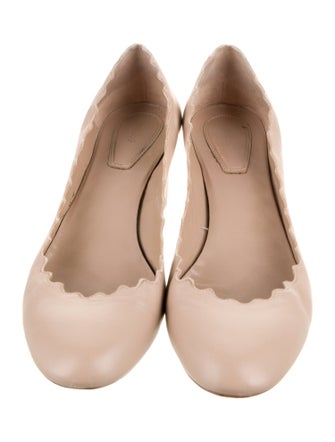 Chloé Leather Scalloped Accent Pumps