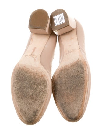 Chloé Leather Scalloped Accent Pumps