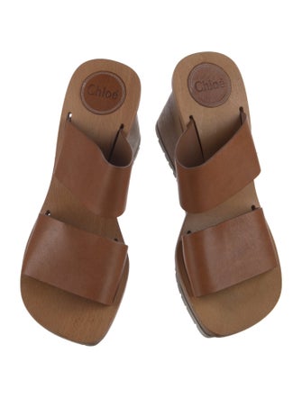 Chloé Leather Slides