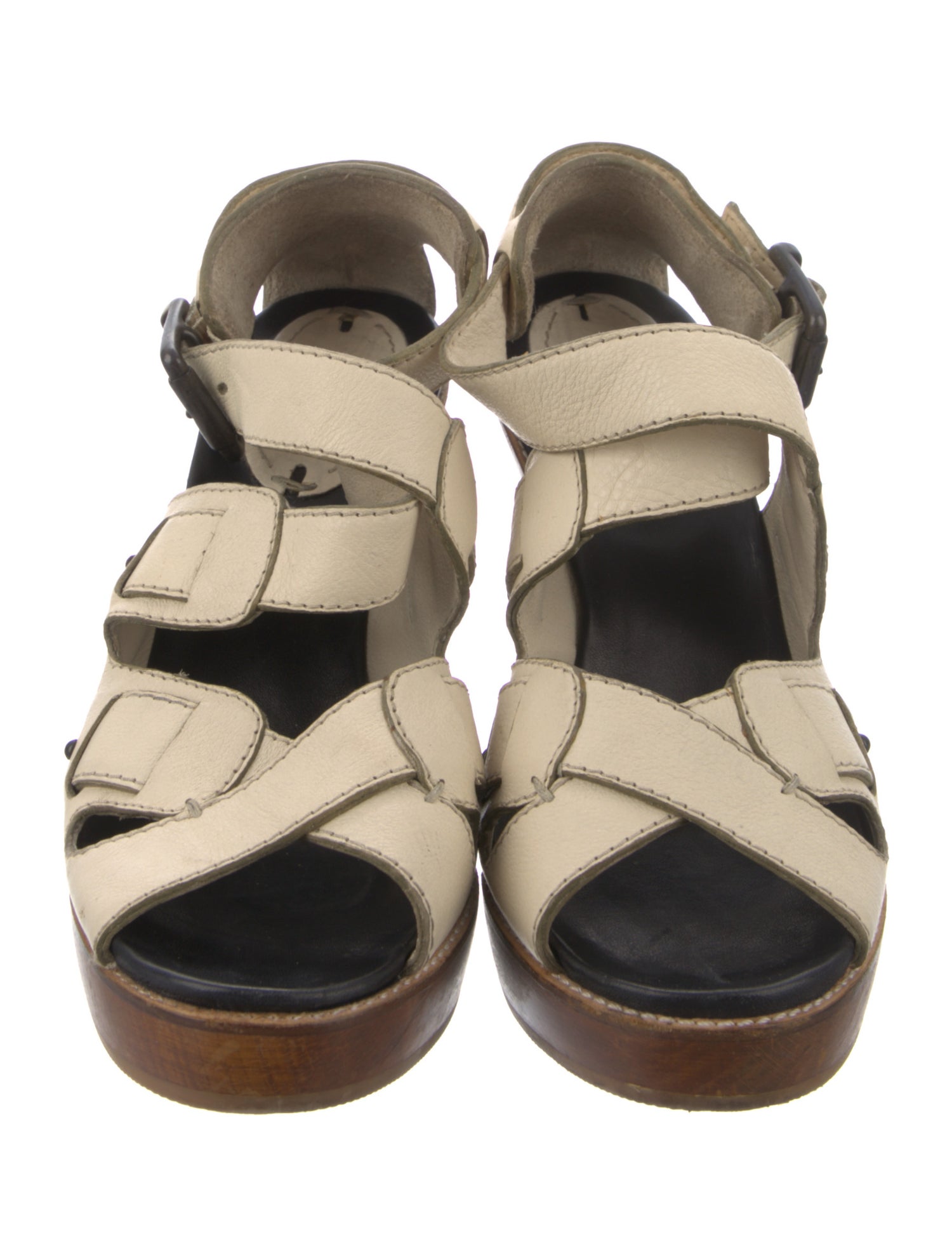 Chloé Leather Sandals