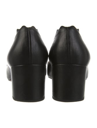 Chloé Leather Scalloped Accent Pumps