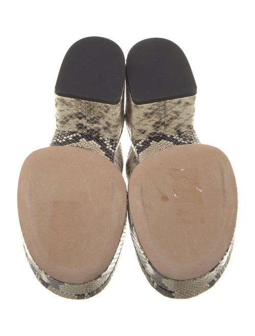 Chloé Embossed Leather Animal Print Slides