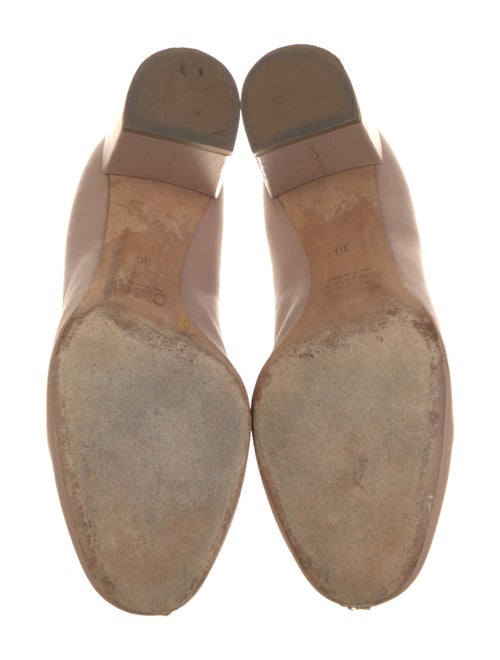 Chloé Leather Scalloped Accent Pumps