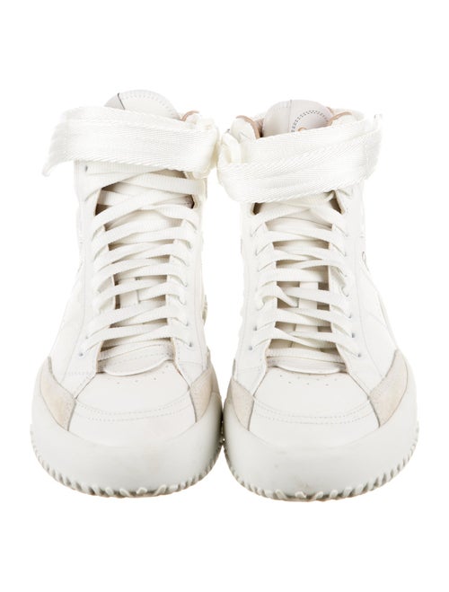 Chloé Leather Scalloped Accent Sneakers
