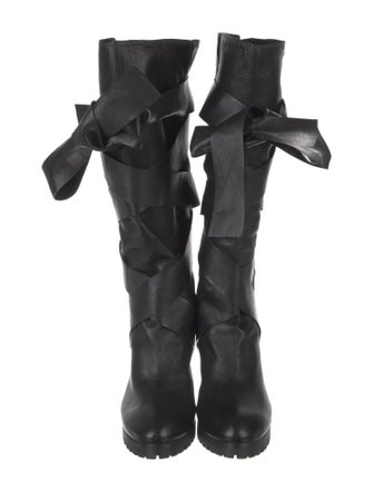 Chloé Leather Slouch Boots