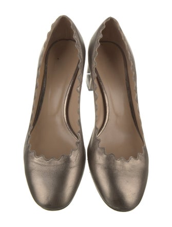 Chloé Leather Scalloped Accent Pumps