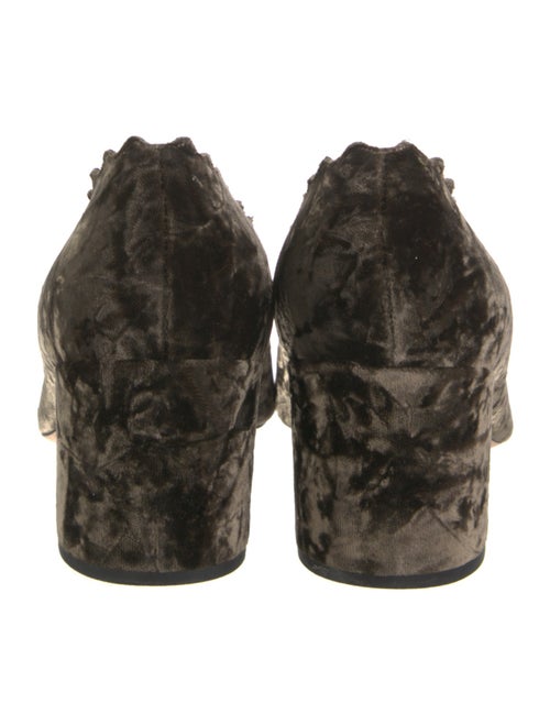 Chloé Velvet Scalloped Accent Pumps