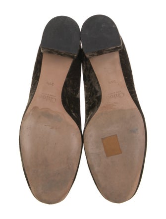 Chloé Velvet Scalloped Accent Pumps