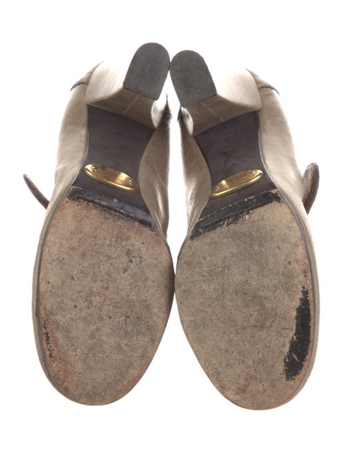 Chloé Leather Pumps