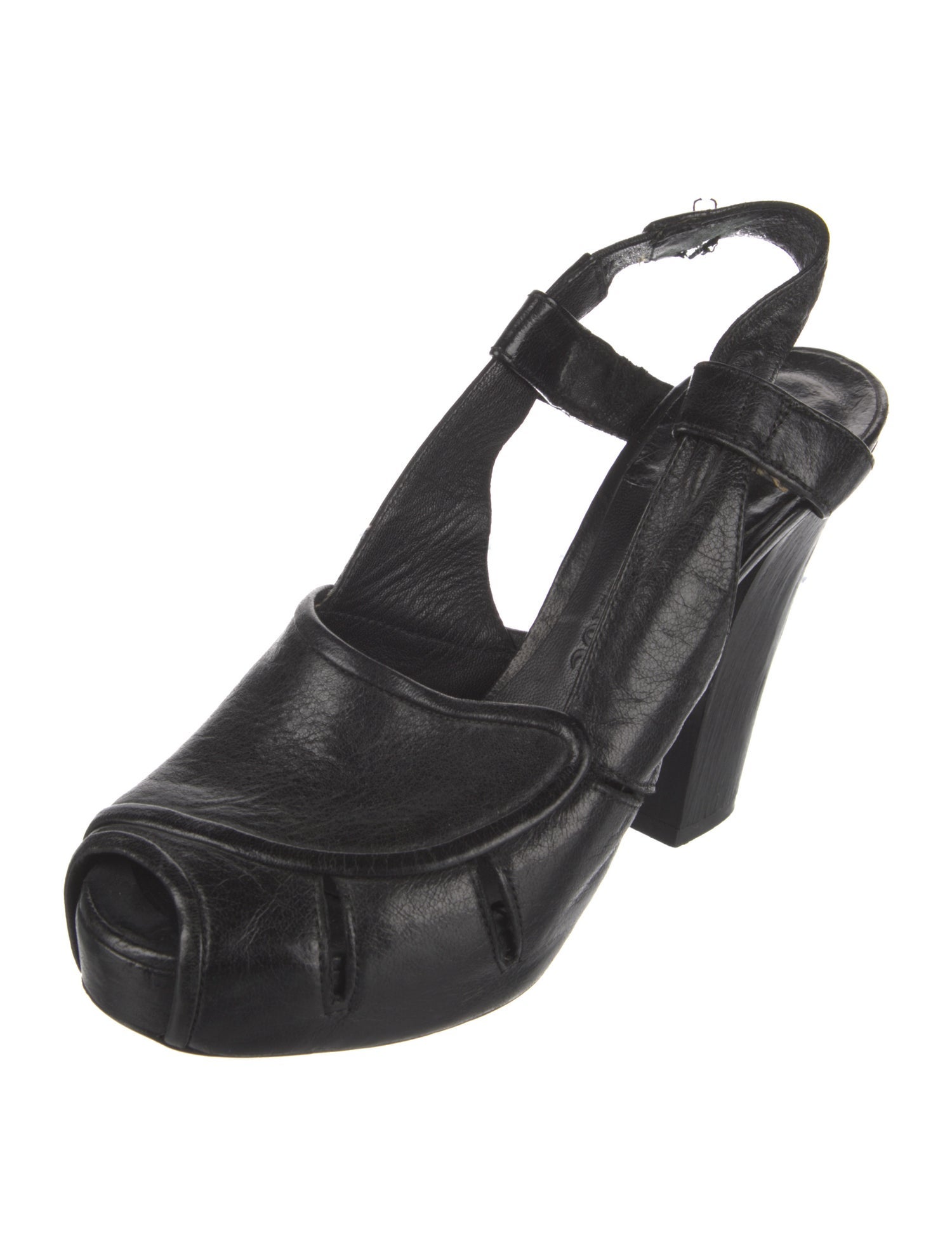 Chloé Leather Cutout Accent Slingback Sandals